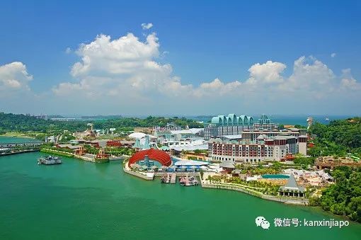 倒霉圣诞日!新加坡圣淘沙一船只海上翻覆,涉及11人
