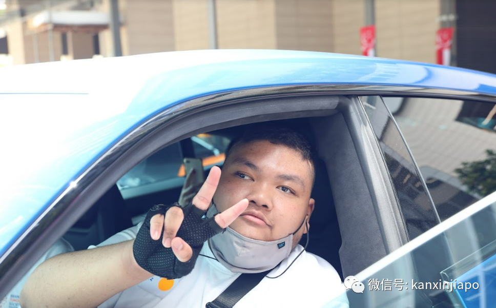 16辆兰博基尼同时在新加坡一社区出现,又是哪些土豪在“炫富”?