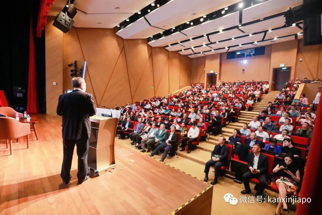 新中两国杰出代表齐聚!首届《跨国跨界系列论坛》在新加坡举行
