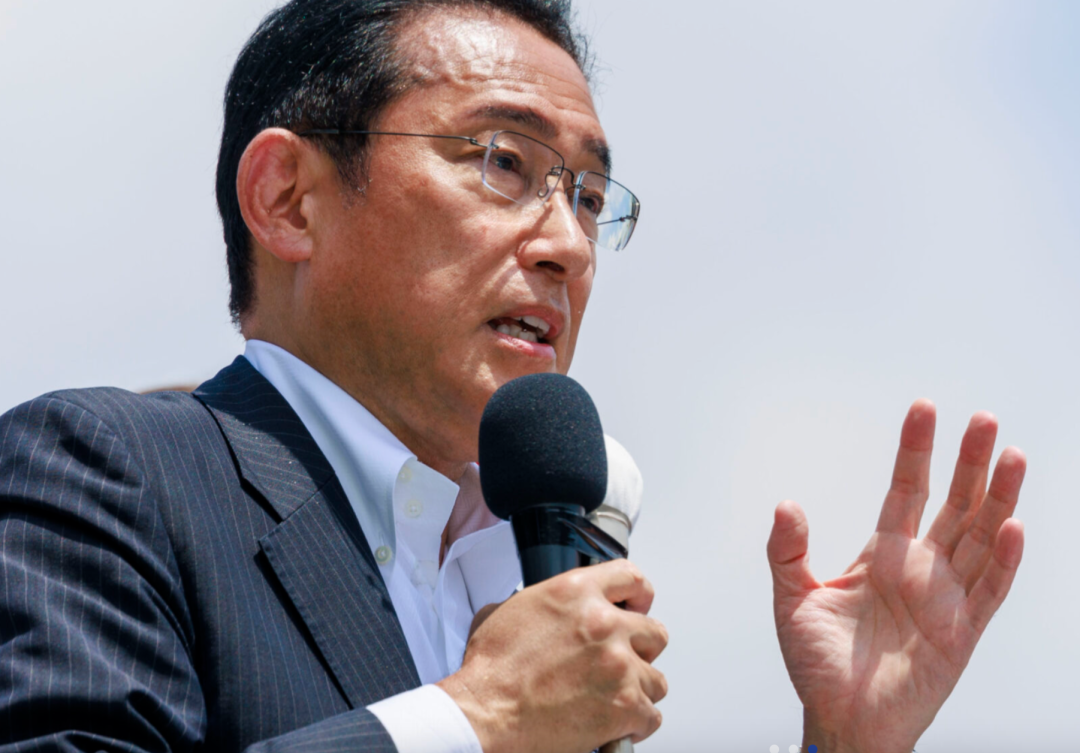 突发!日本首相岸田文雄演讲现场发生爆炸…