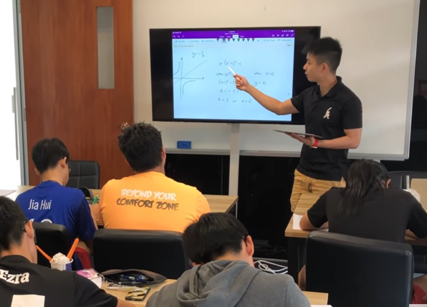 新加坡男子自曝:不靠学历不拼爹,我37岁退休了