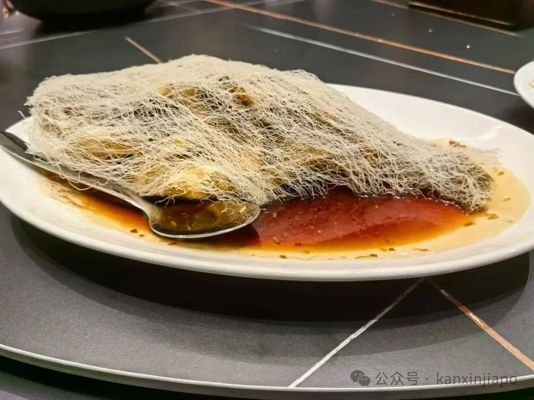 在新加坡吃到了黄鱼焙面，一道有故事的河南美食