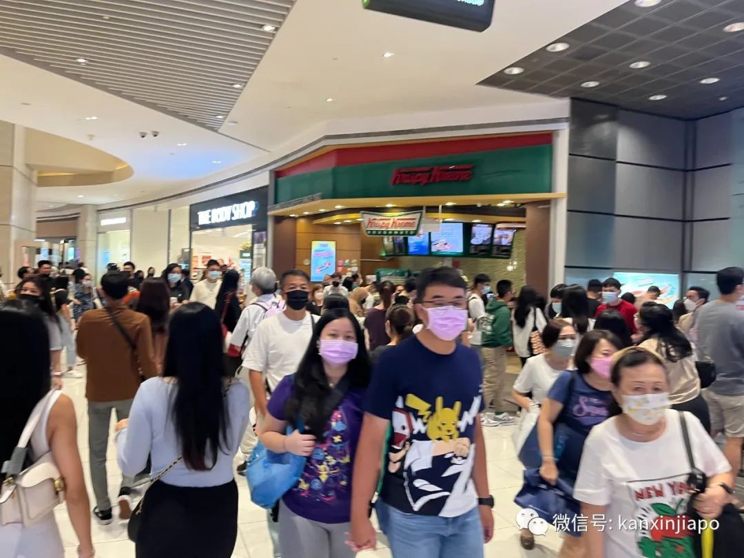 六成新加坡人今年感到更幸福!年轻人更愿意“卷”起来