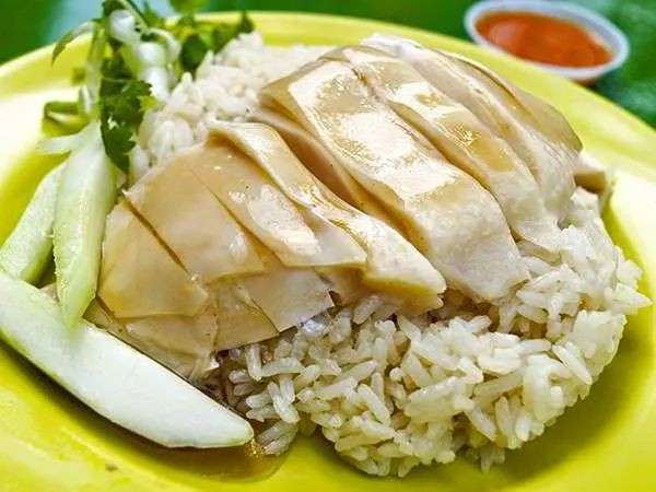 新加坡这家鸡饭贵过牛排？3片鸡胸肉就要24新元