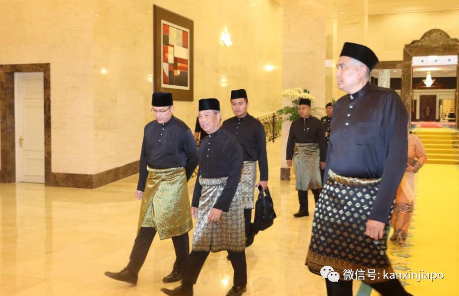 马来西亚新首相走马上任,李显龙邀他访问新加坡共商发展
