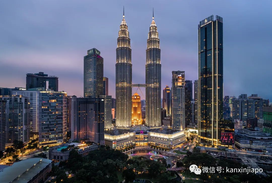 新马陆路通行恢复，可搭私家车自由进出关卡