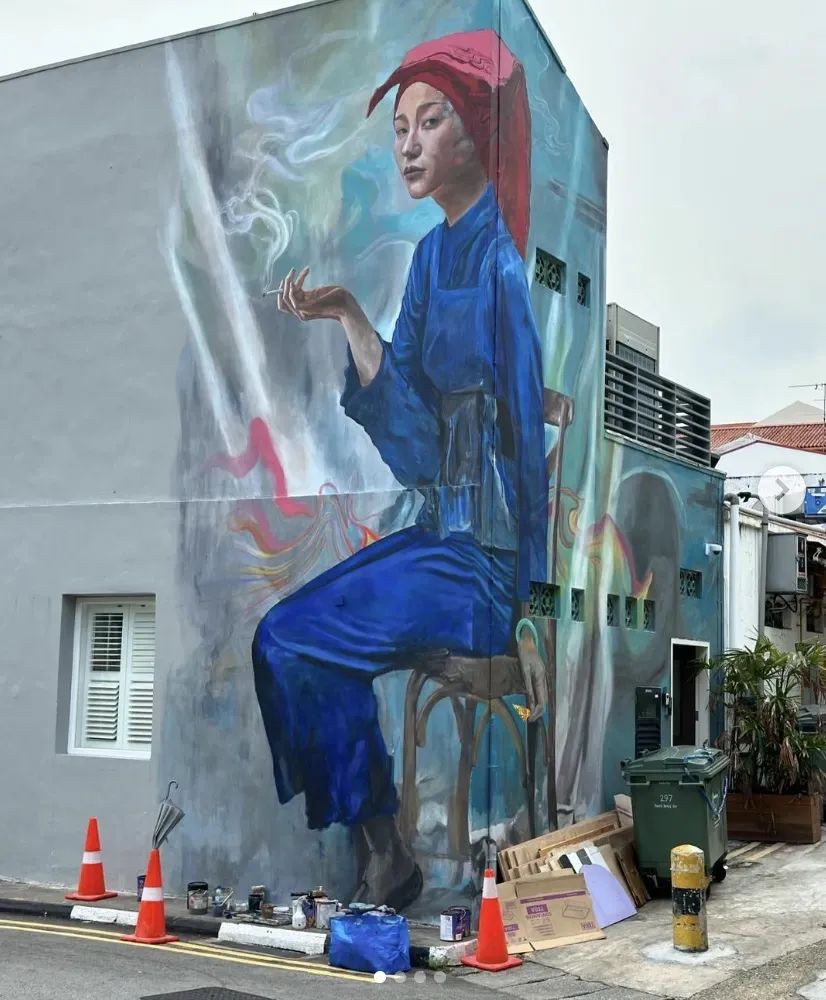 牛车水壁画被批“形象不佳像妓女”,新加坡建屋局、作者都回应了
