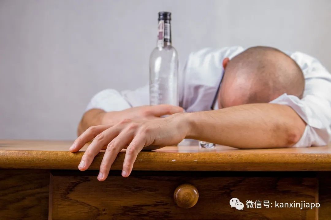 新加坡建设局处长酒驾被抓,会被怎么判?
