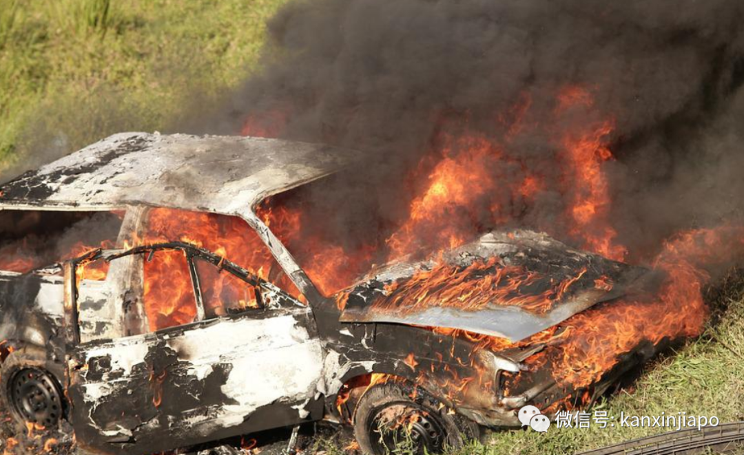 火烧连环车,“火人”逃出并发出阵阵惨叫