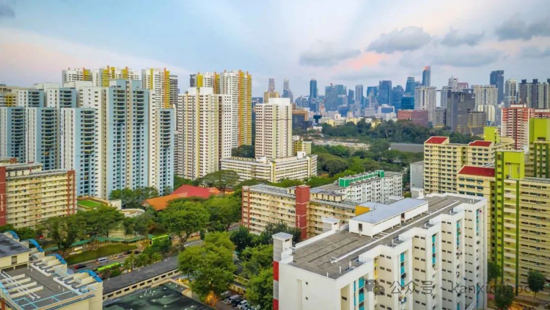 新加坡房市的“双重奏”:组屋涨涨涨,公寓跌跌跌