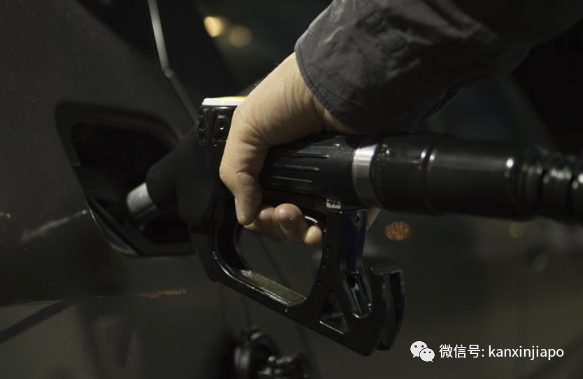 新加坡车主注意!去马来西亚加燃油,可能会坐牢